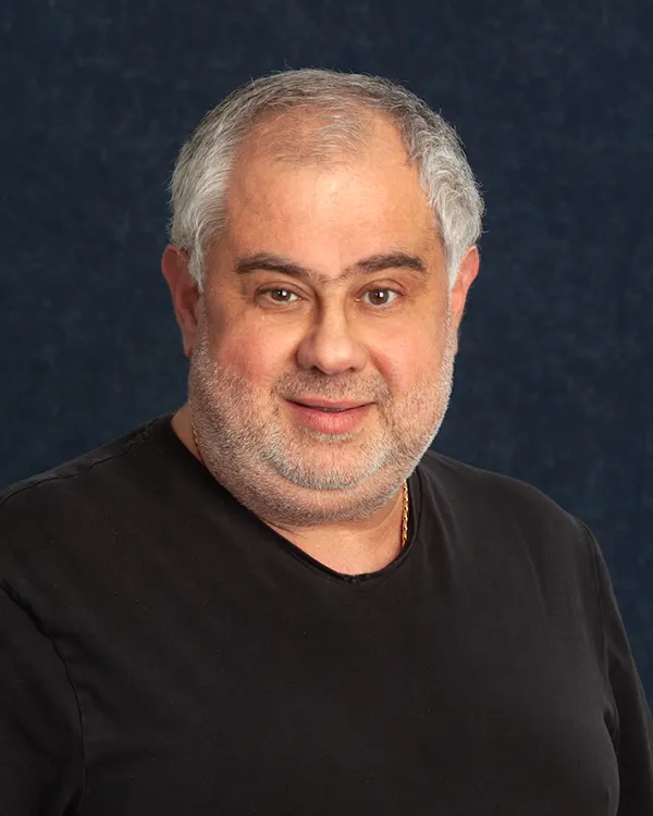 Harry Apikian